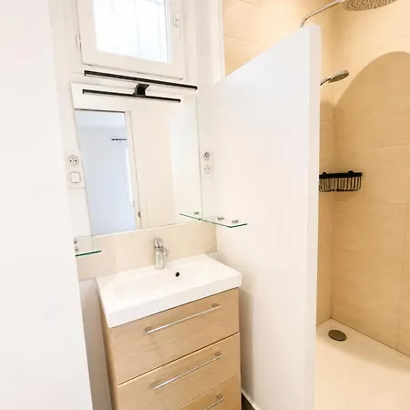 Διαμέρισμα Bright And Cozy In Clichy